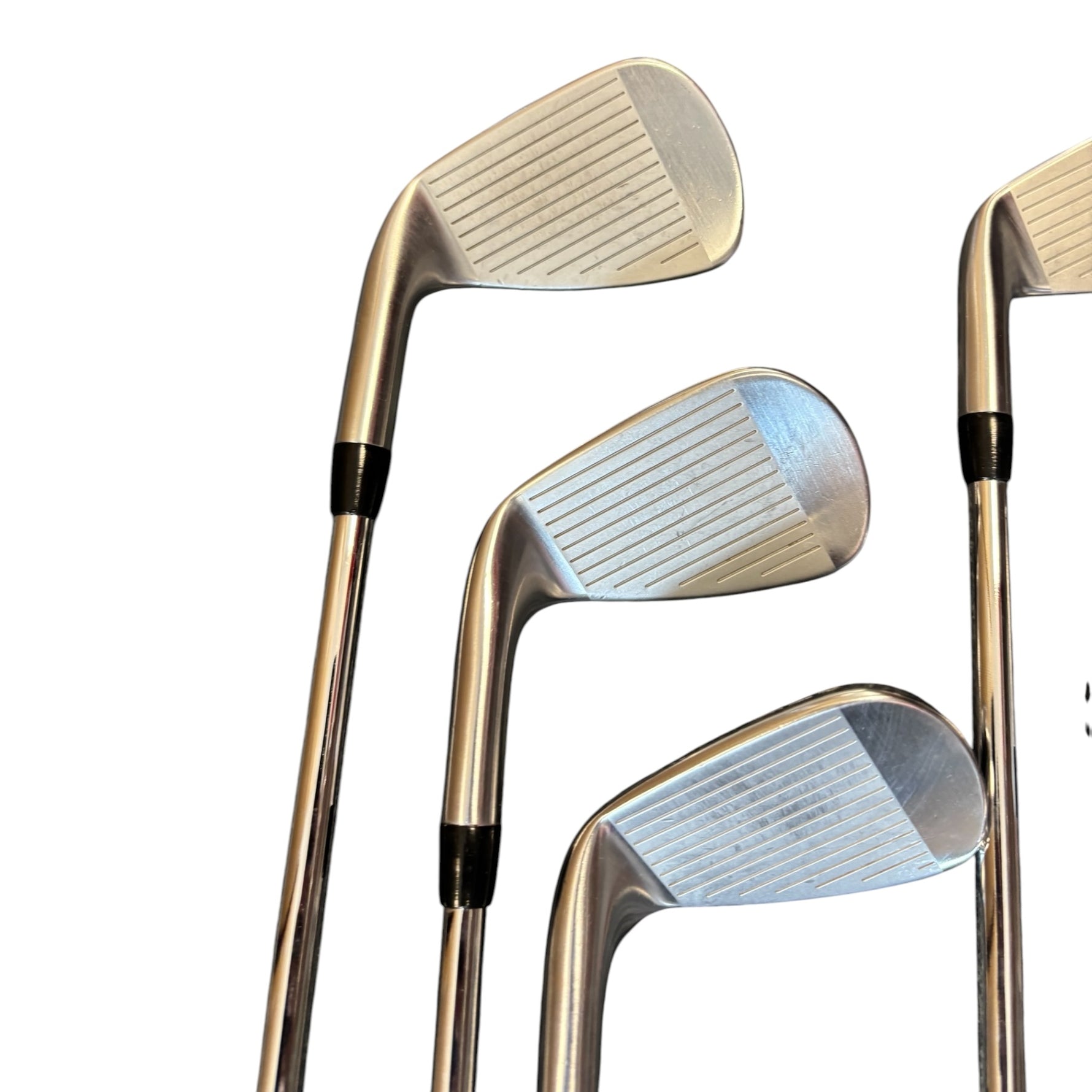 Titleist T100 4-PW 2023 Irons - DG Tour Issue X100 Shafts